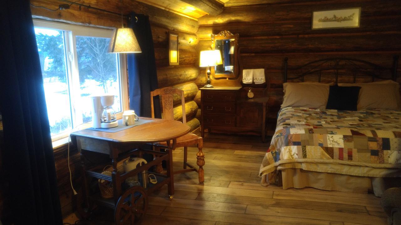 Wolfwood Guest Ranch Villa Клиъруотър Екстериор снимка
