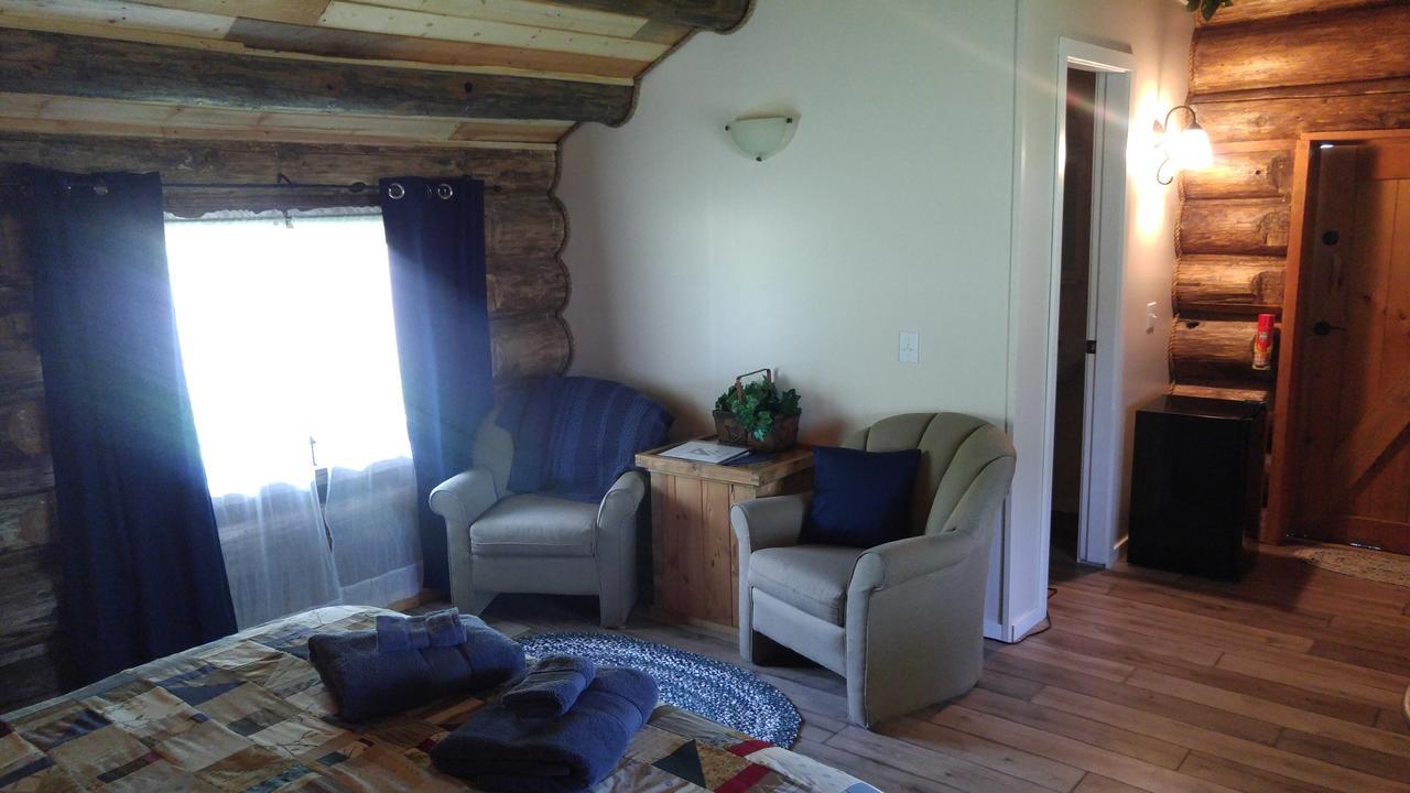 Wolfwood Guest Ranch Villa Клиъруотър Екстериор снимка
