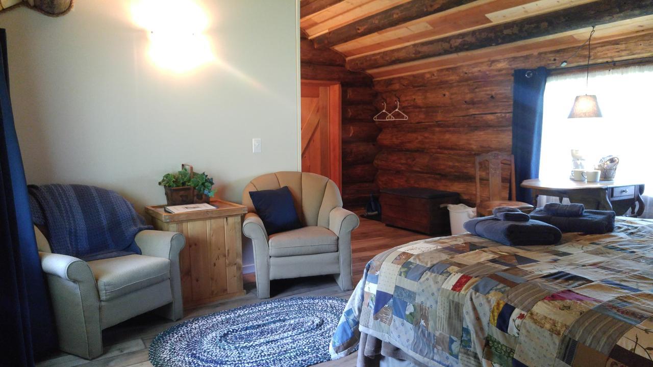 Wolfwood Guest Ranch Villa Клиъруотър Екстериор снимка