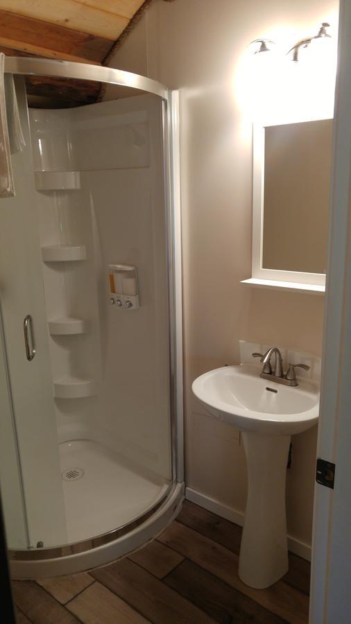 Wolfwood Guest Ranch Villa Клиъруотър Екстериор снимка